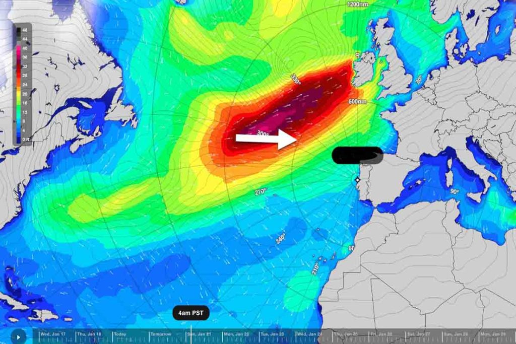 TUDOR Nazaré Big Wave