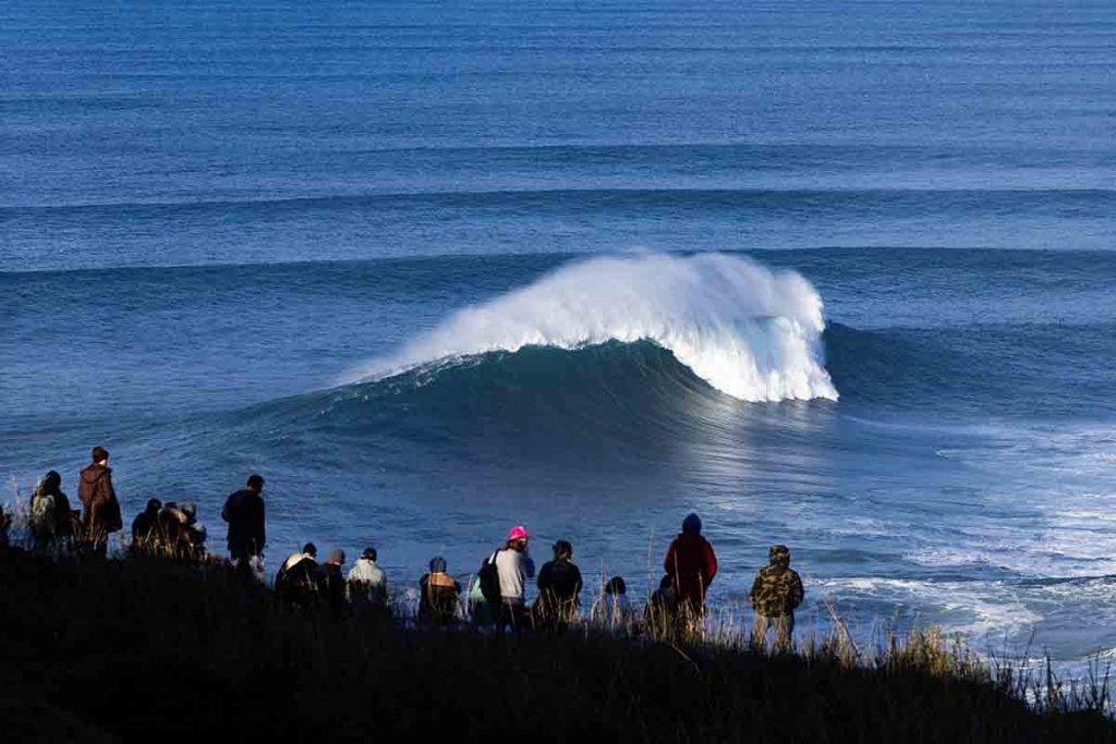 TUDOR NAZARÉ Big Wave Challenge