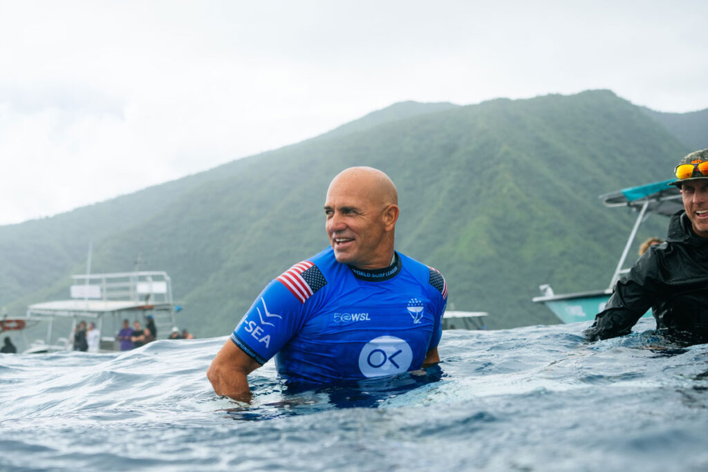 Kelly Slater tras derrotar a Gabriel Medina en el Tahiti Pro 2026